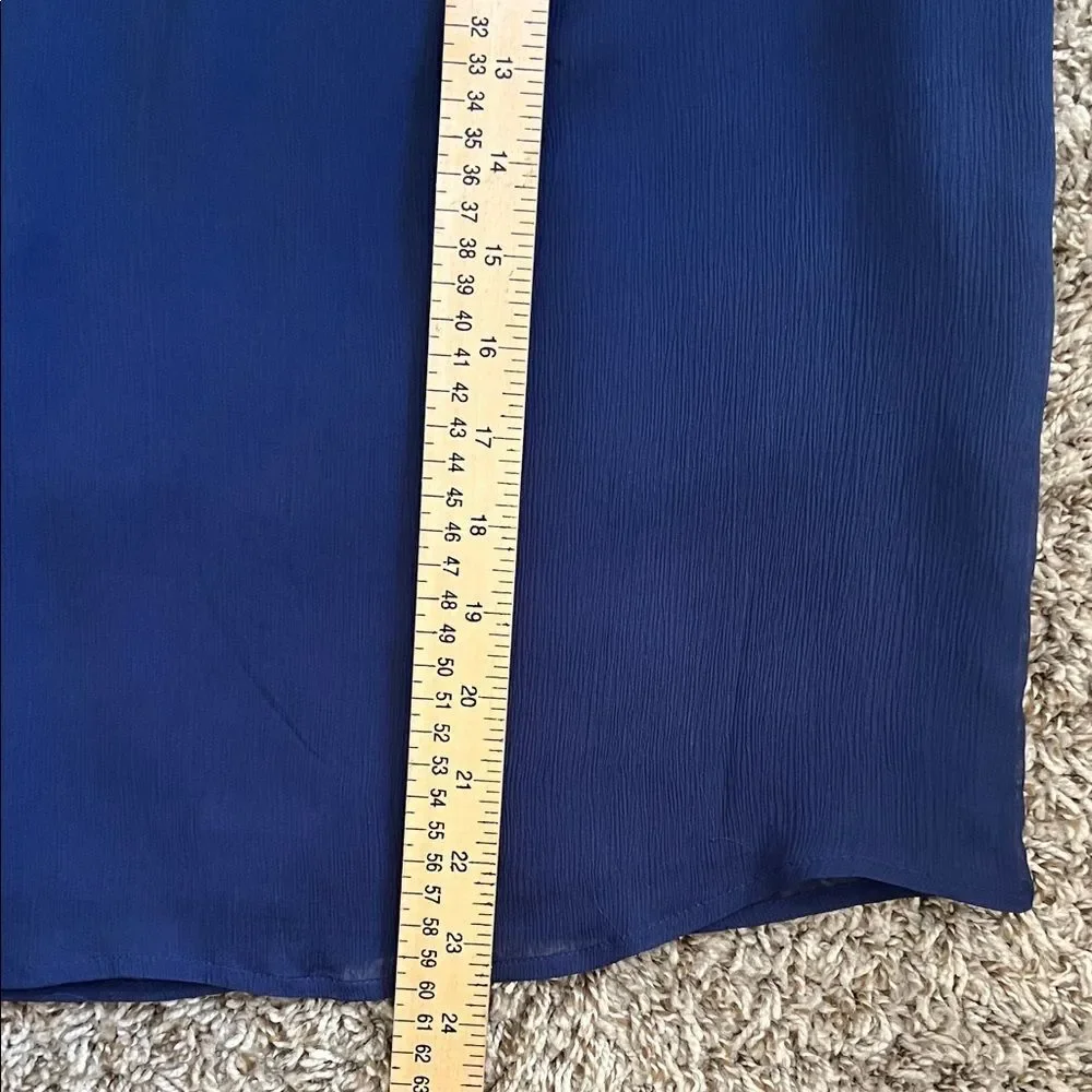 Like New! J. Crew 100% Silk Navy Sleeveless Blouse in Size 6